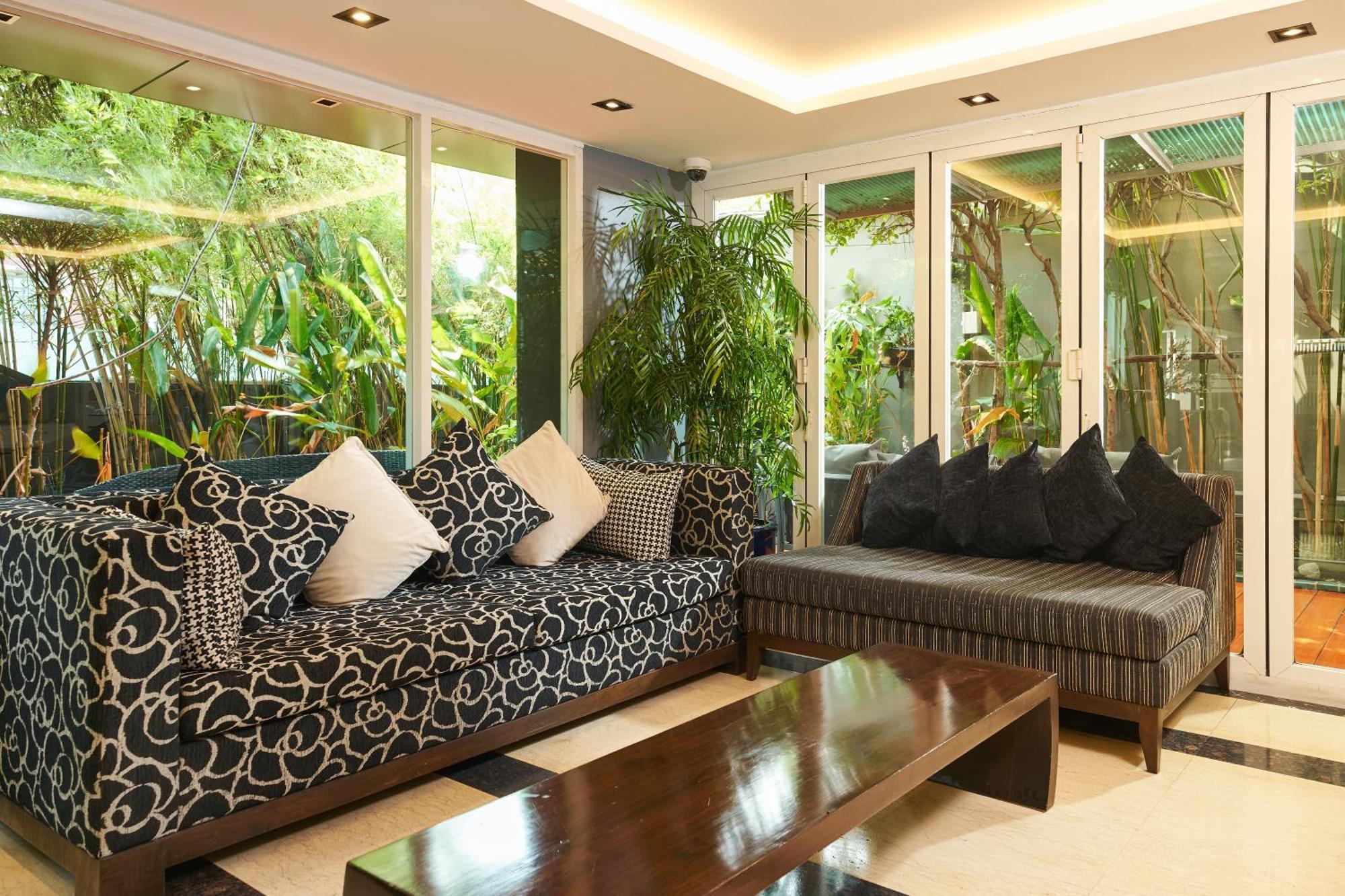 Shine Aparthotels Sukhumvit Thonglor Bangkok Esterno foto