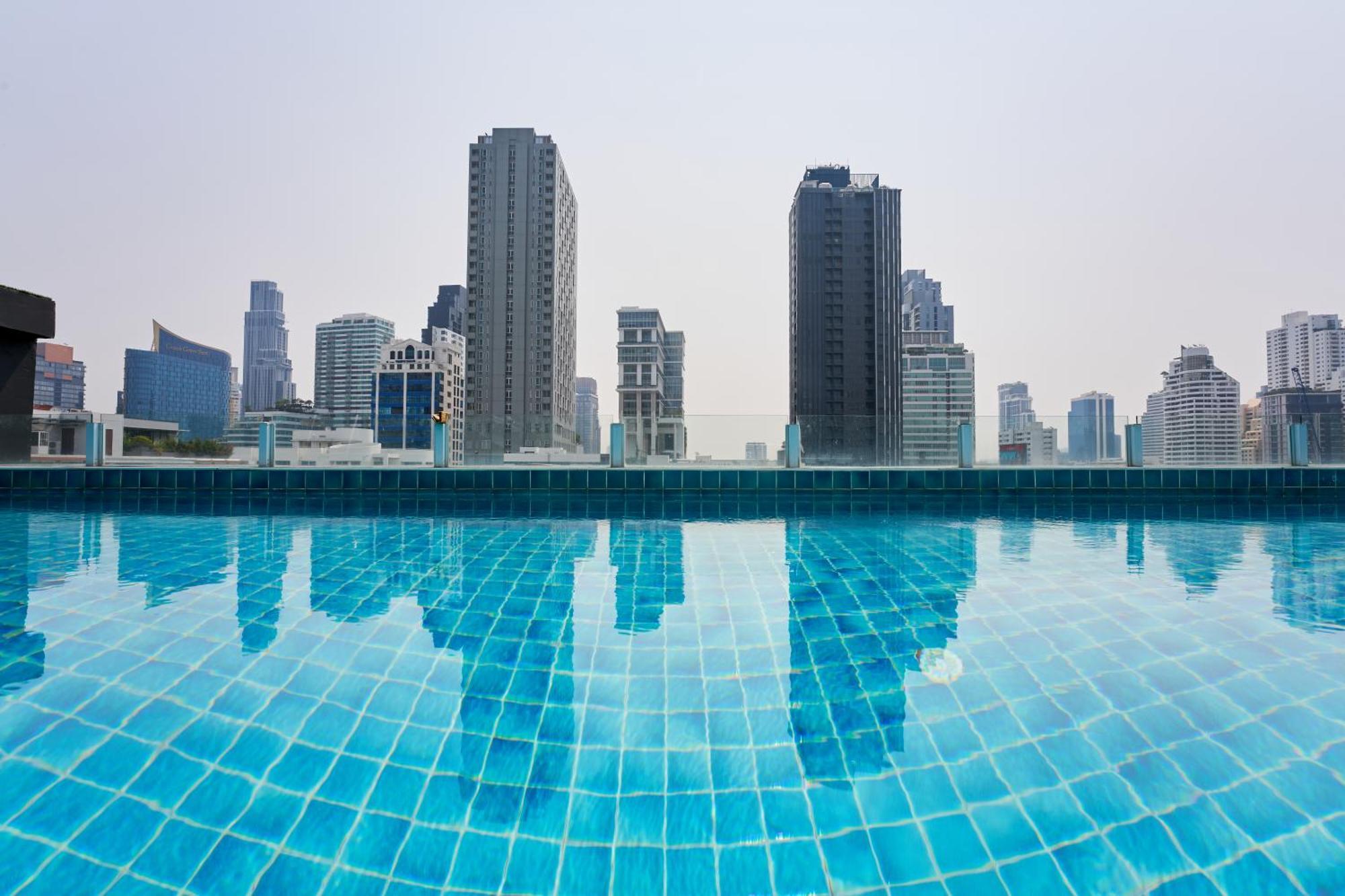 Shine Aparthotels Sukhumvit Thonglor Bangkok Esterno foto