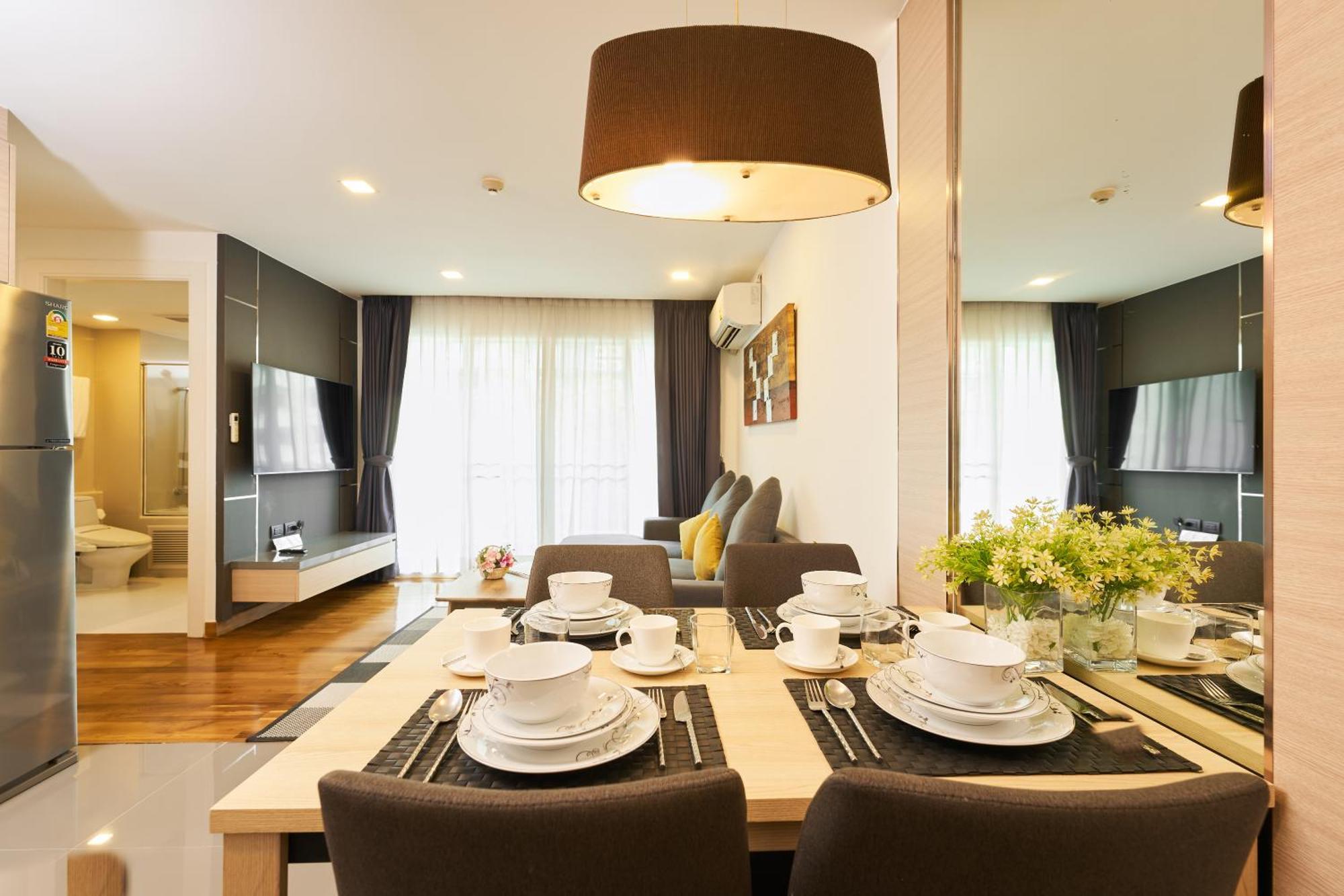 Shine Aparthotels Sukhumvit Thonglor Bangkok Esterno foto