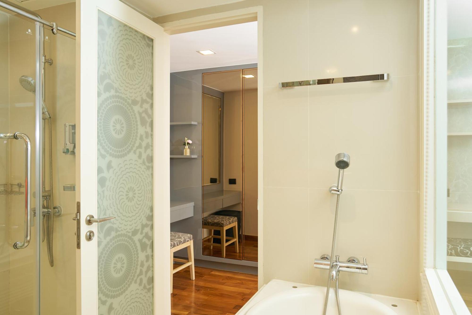 Shine Aparthotels Sukhumvit Thonglor Bangkok Esterno foto
